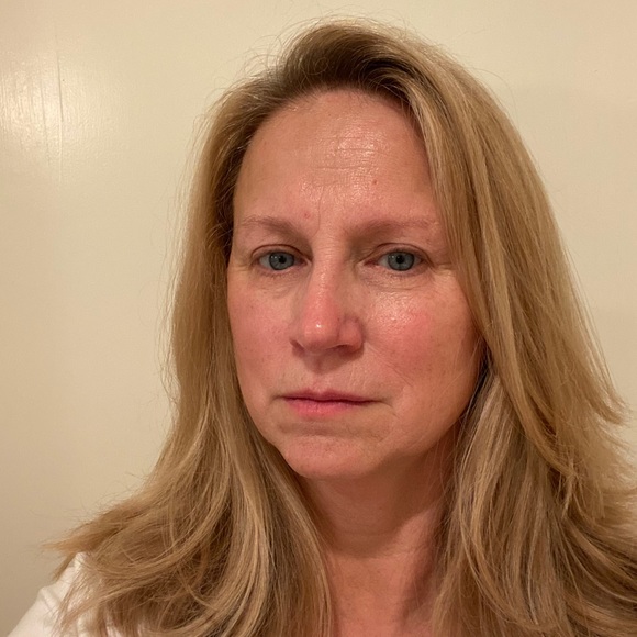 Meet your Posher, Ellen - Picture 1 of 1